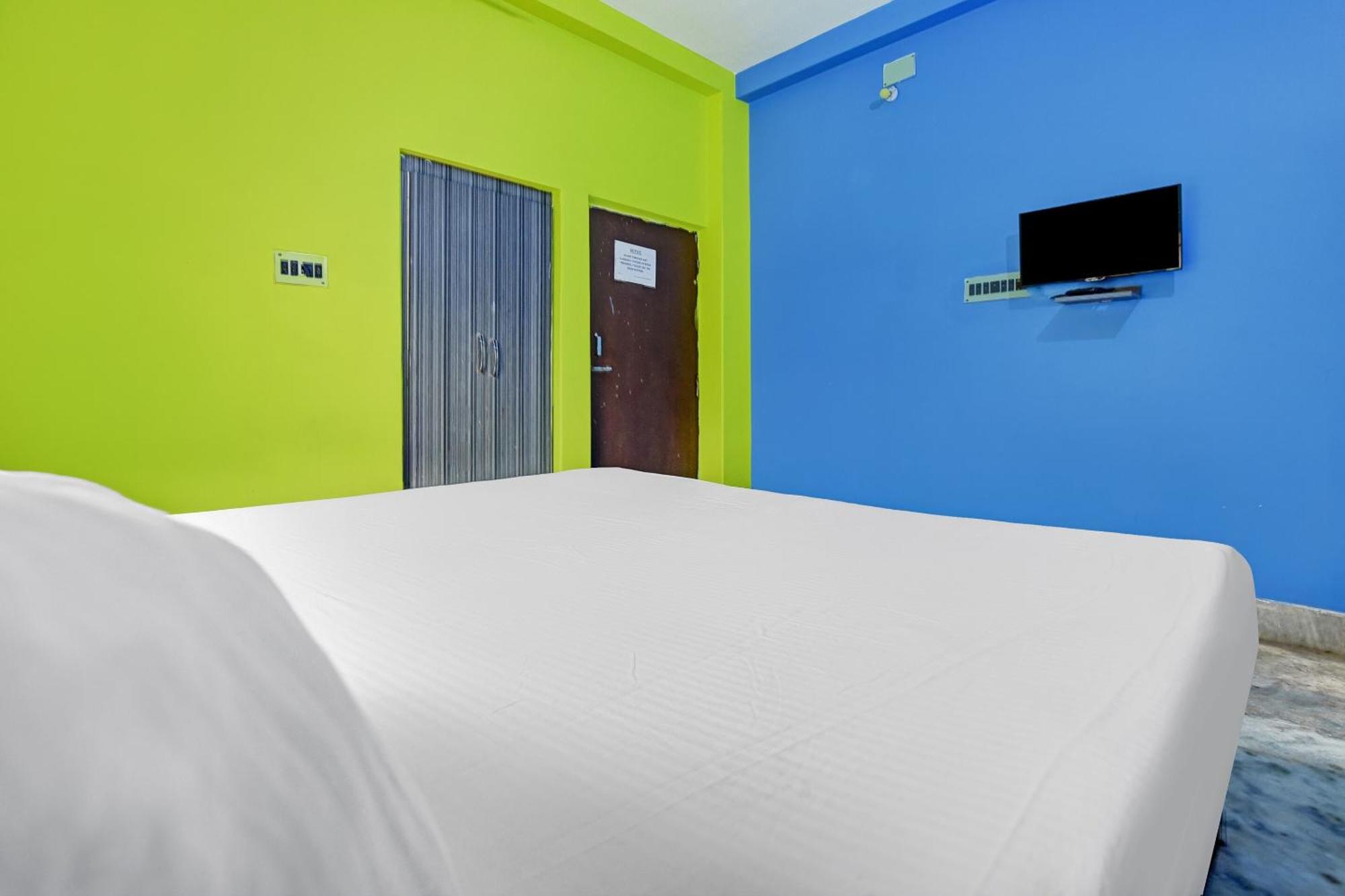 Hotel O Ankit Guest House Калькутта Экстерьер фото