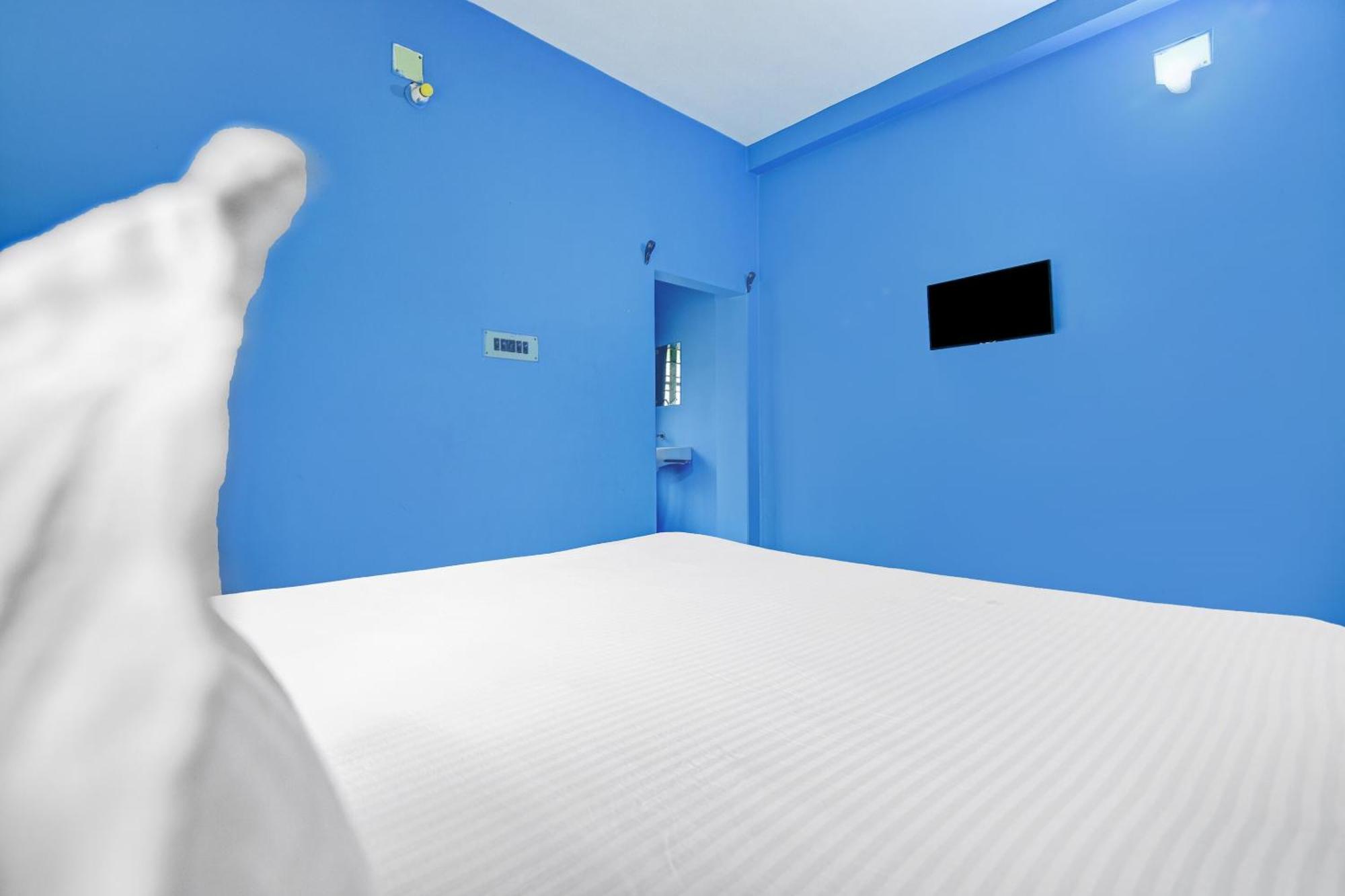 Hotel O Ankit Guest House Калькутта Экстерьер фото