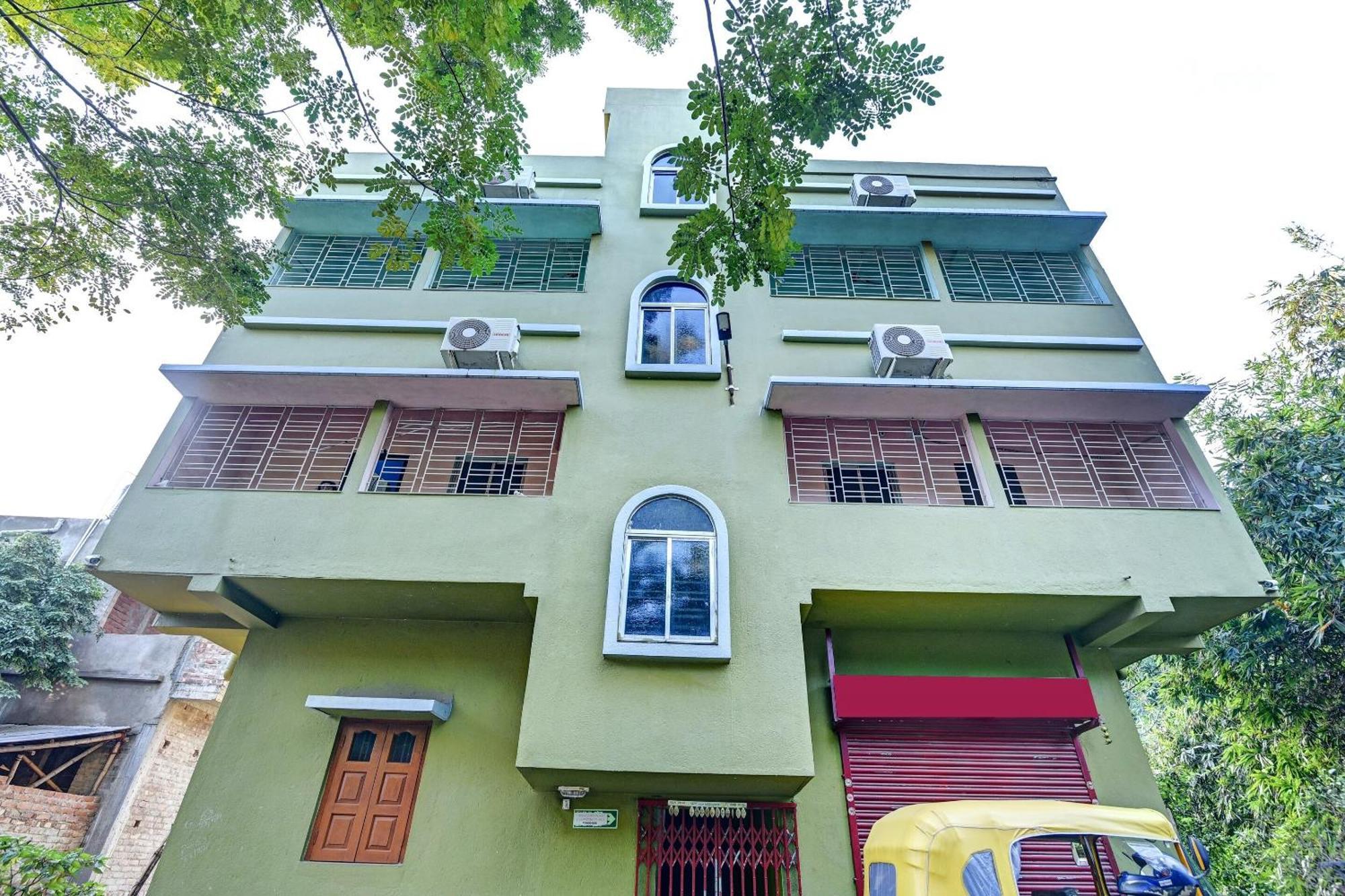 Hotel O Ankit Guest House Калькутта Экстерьер фото